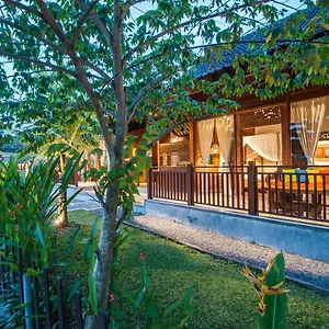 Tirta Padi Villa